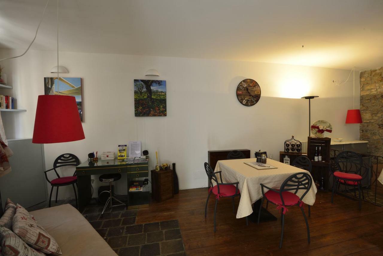 مبيت وإفطار بسكييرا ديل غاردا Prigioni House المظهر الخارجي الصورة
